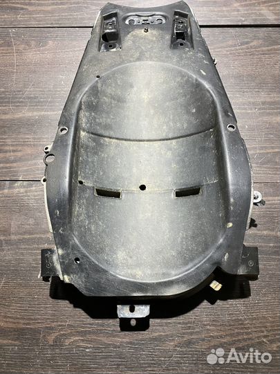 Нижний пластик хвоста Kawasaki ER6f ex650 06-08