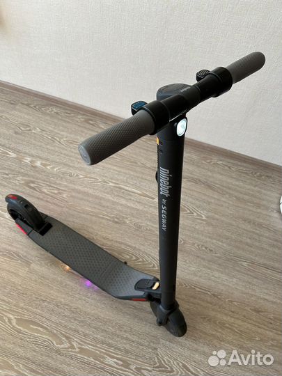 Самокат взрослый Ninebot KickScooter by Segway es2