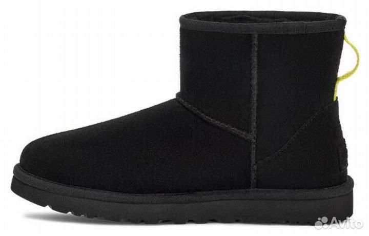 UGG Classic Mini II Suede Boots (36)