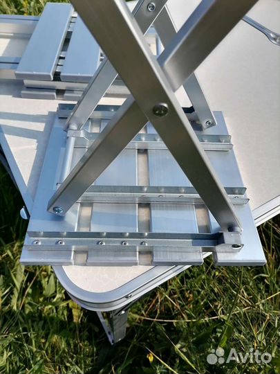 Стол туристический складной + 4 алюминиевых стула