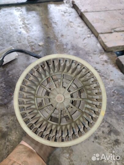 Моторчик печки audi 80 b3