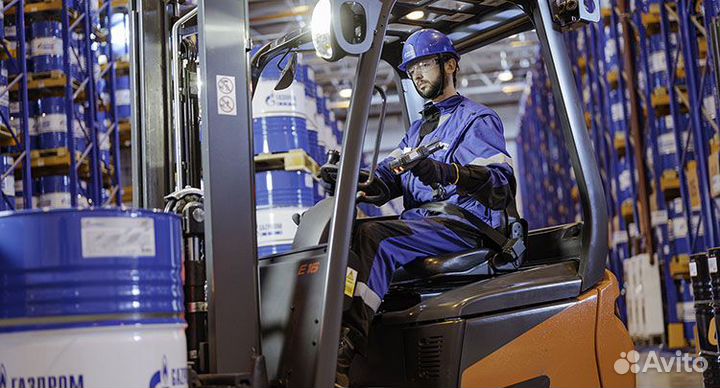 Водитель вилочного погрузчика