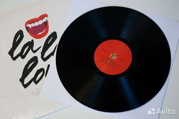 Neon Tiger –La La Love (2014)