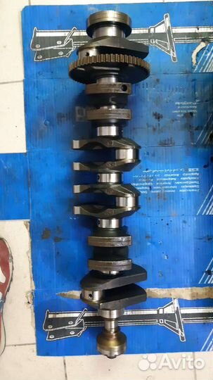 Коленчатый вал поршня N52B25 11217614548 е90 е60