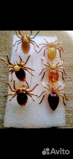 Кольца брошки янтарь