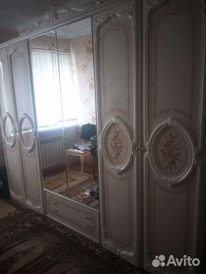 Гарнитур спальный