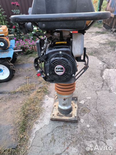 Трамбовка (шлёп нога)