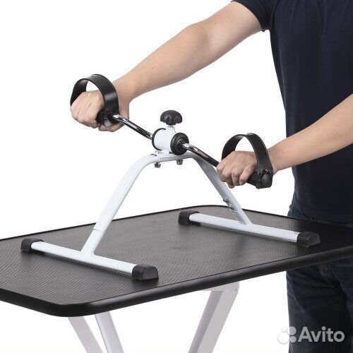 Аэробный педальный велотренажер