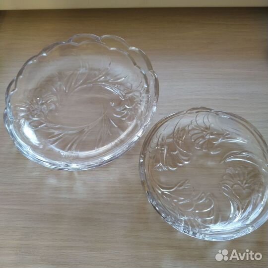 Тарелки сервировочные стеклянные