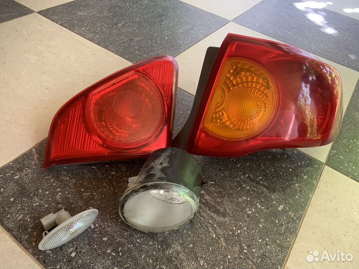 Фары на кароллу