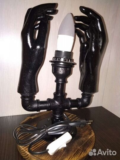 Лампа настольная