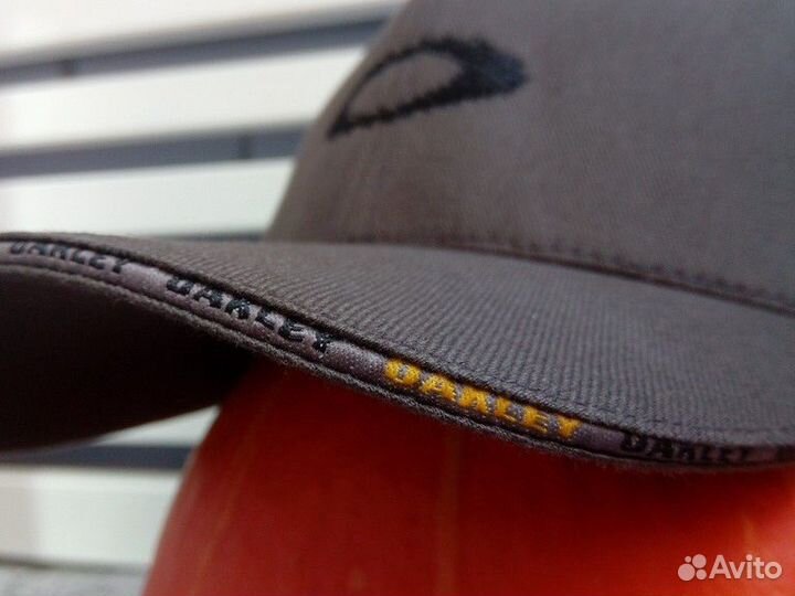 Бейсболка Oakley Static 2.0