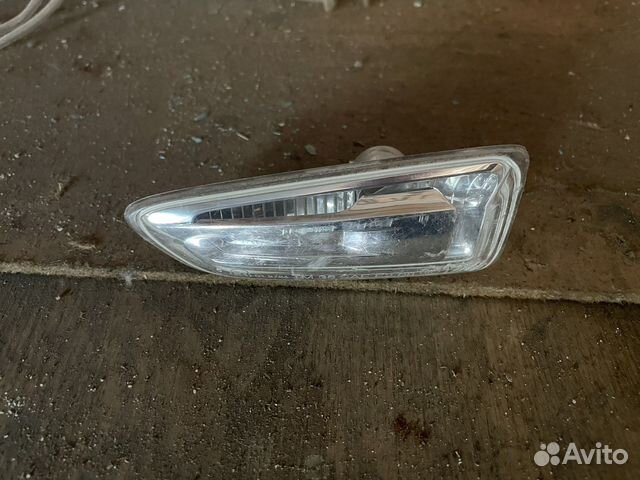 Повторитель поворота левый Opel Astra J