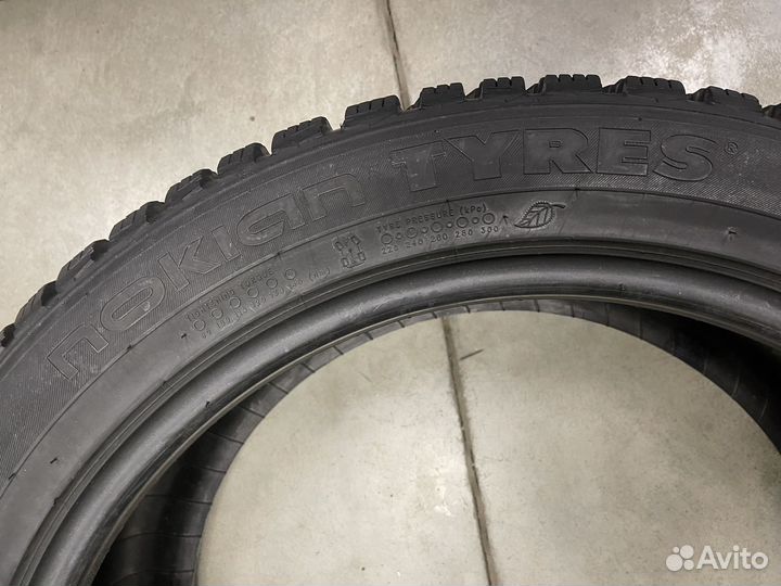 Nokian Tyres Hakkapeliitta 9 245/45 R19