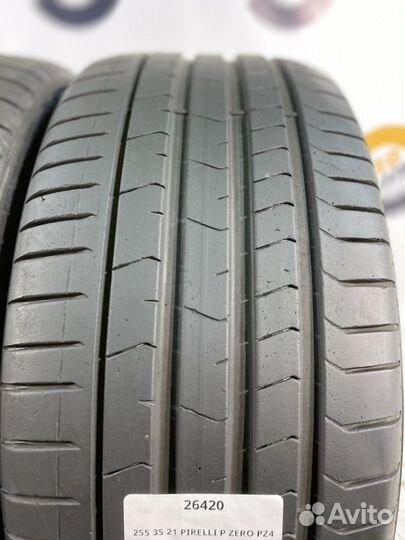 Pirelli P Zero PZ4 255/35 R21 102Y