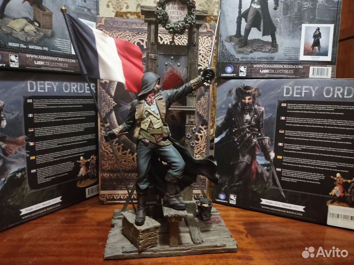 Assassin's creed unity guillotine edition фигурка