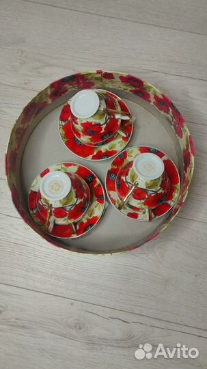Чайный набор в коробке (чашки и блюдца)