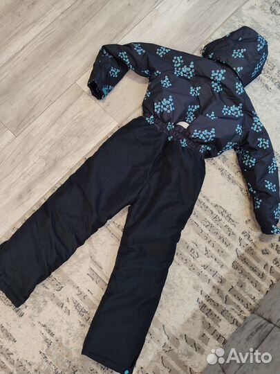 Зимний комбинезон для девочки
