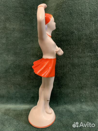 Фарфоровая статуэтка Фигуристка СССР Городница