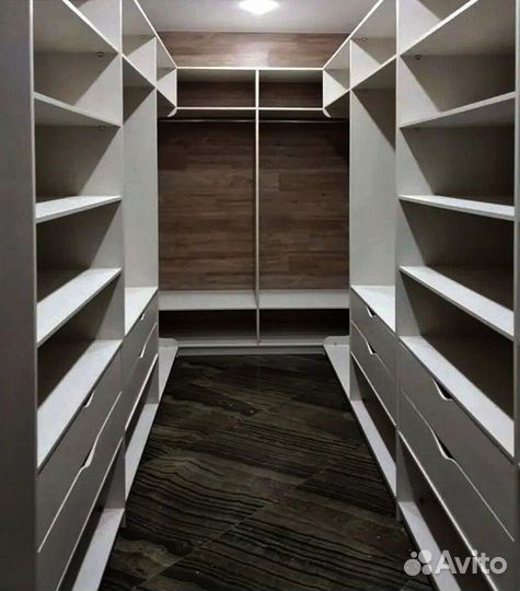 Гардеробная система хранения под ключ