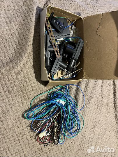 Центральный замок универсальный