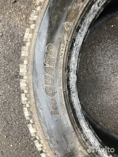 Yokohama Ice Guard F700Z 255/55 R18