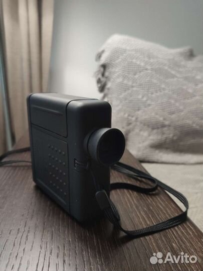 Лазерный дальномер leica