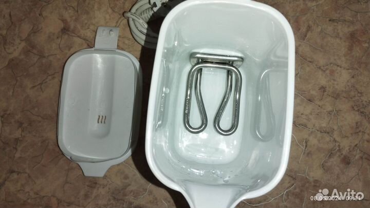 Чайник электрический Alaska WK 1010. 1 л