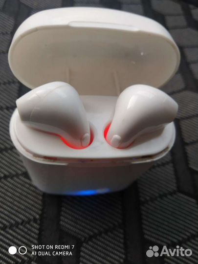 Беспроводные наушники б/у