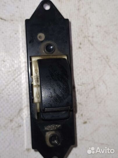 Кнопка стеклоподъëмника Mitsubishi ASX