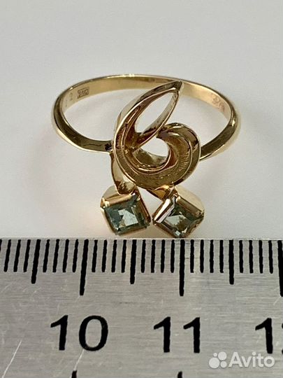 Золотое кольцо с изумрудами 750 проба СССР