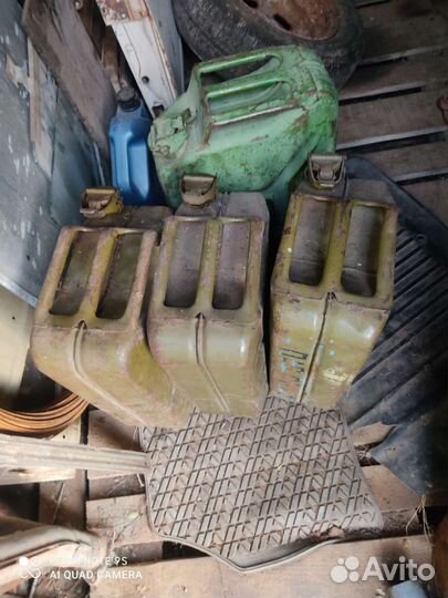 Канистра для бензина 20л