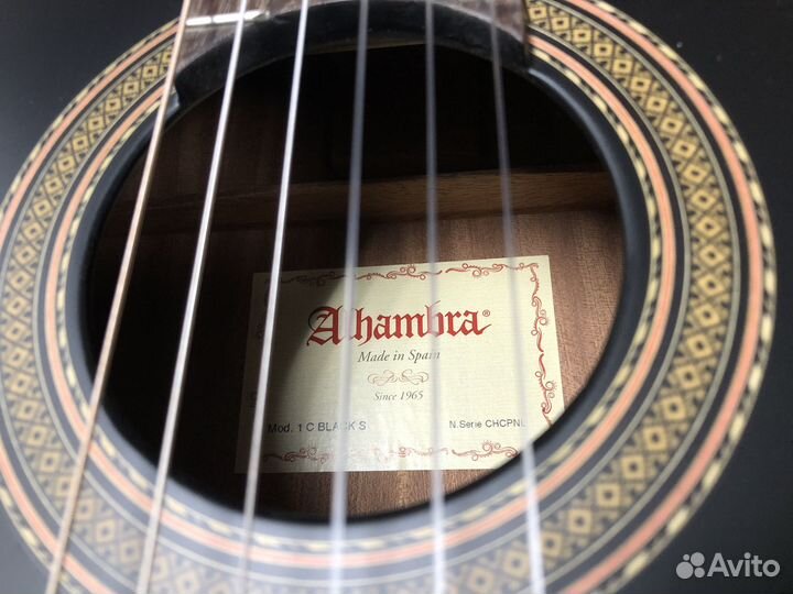 Классическая гитара Alhambra 7.232 1С (Испания)