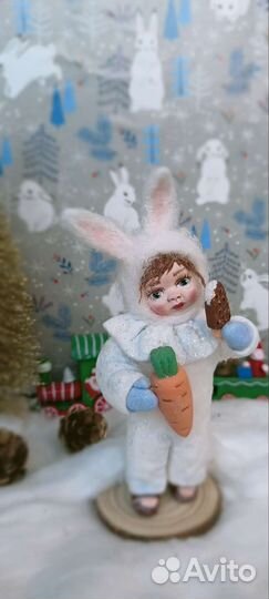 Ватная ёлочная игрушка Зайка