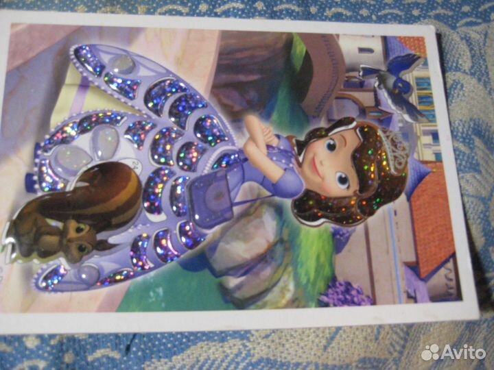 Обьемная открытка девочка и белка