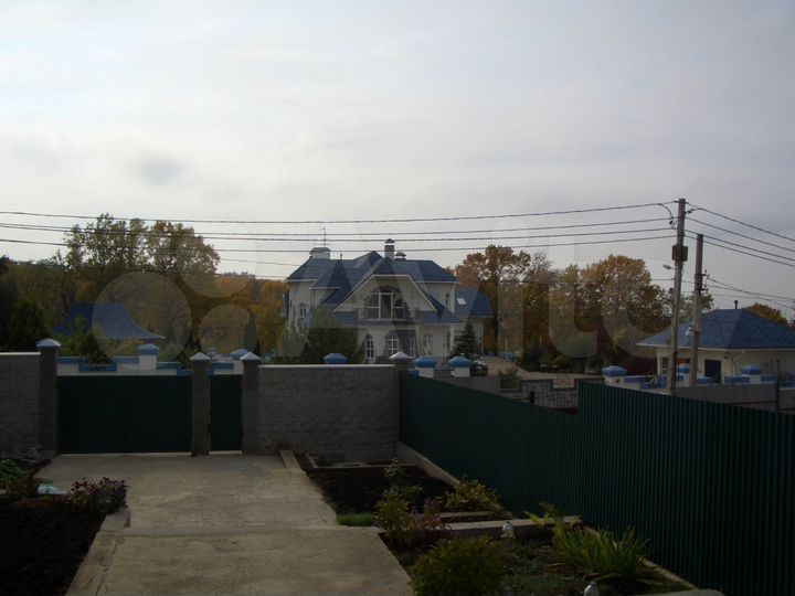 Дом 153 м² на участке 12,5 сот.