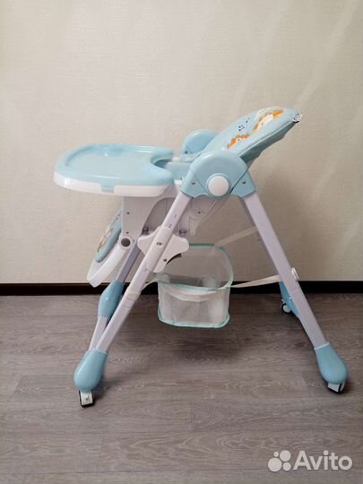 Стульчик для кормления babyton