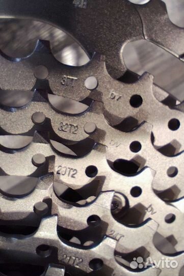 Кассета новая Shimano M4100 11-46 10ск