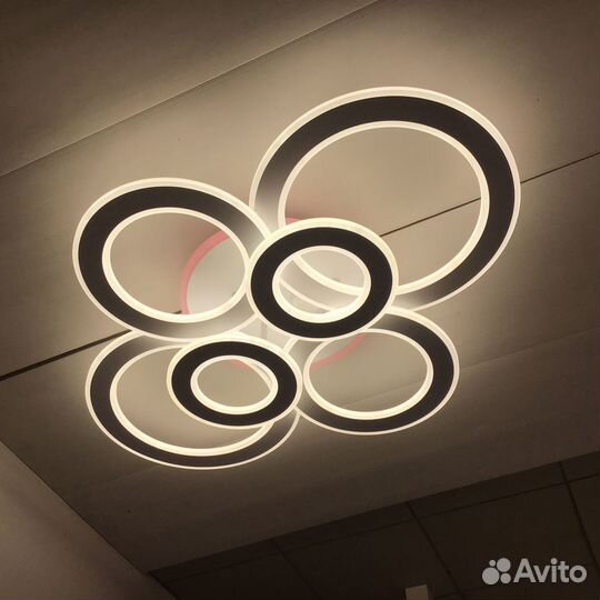 Светодиодная люстра на 30кв\м