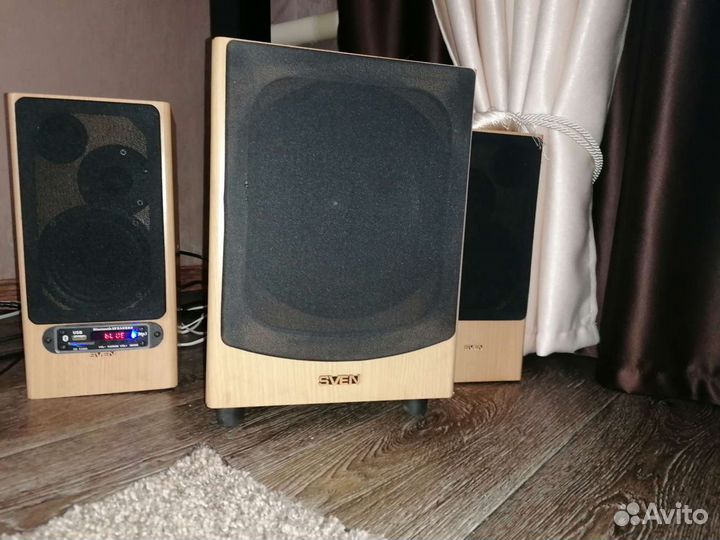 Акустические колонки