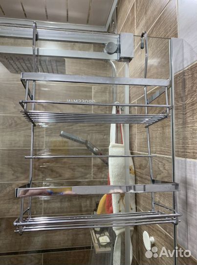 Подвесная полка для ванной или кухне