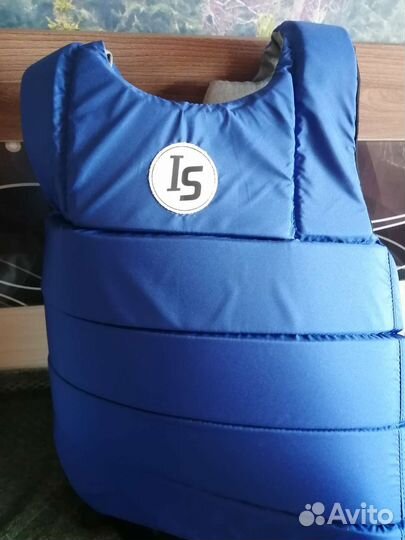 Кимано, шлем, перчатки, жилет