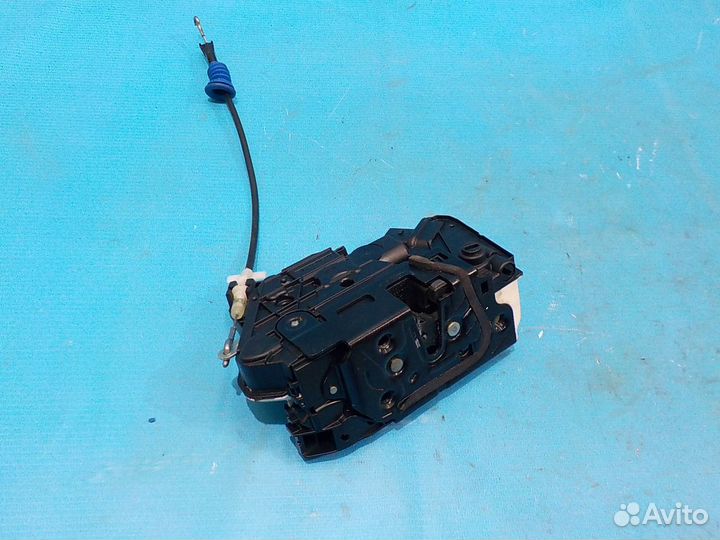 Замок двери задней правой volkswagen Passat CC 2008-2018