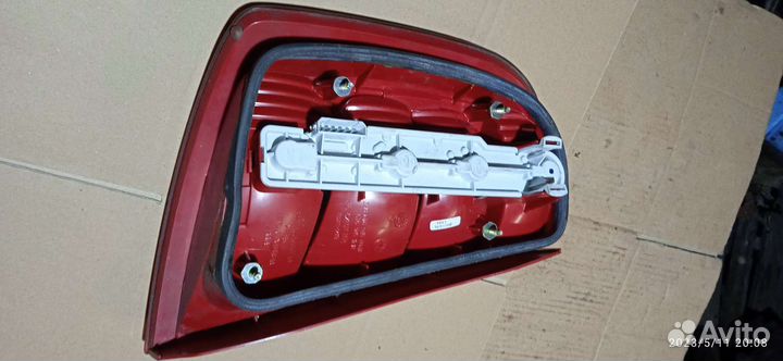 Фонарь задний правый Шкода Фабия
