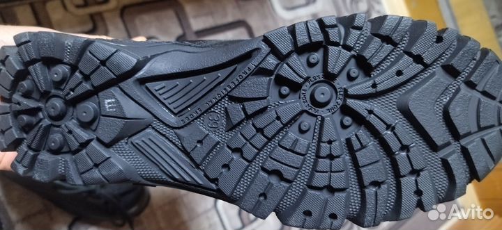 Берцы зимние новые 39 размер