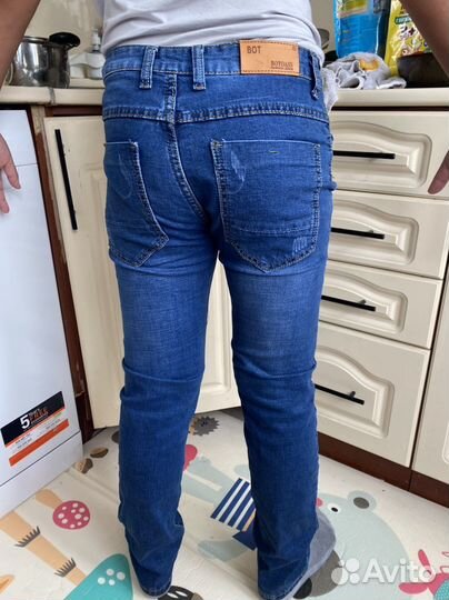 Джинсы