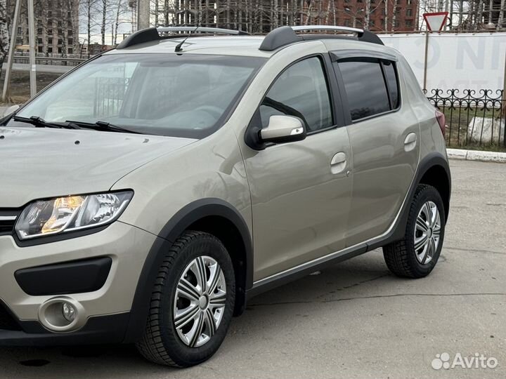 Renault Sandero Stepway 1.6 МТ, 2015, 93 000 км