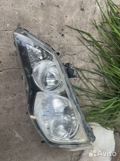 Продам фару honda civic 4d