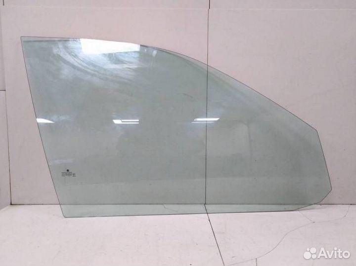 Стекло двери передней правой Skoda Octavia A4 1U