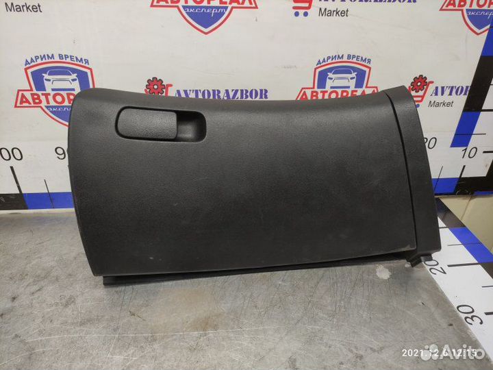 Бардачок Kia Ceed G4FC 2009